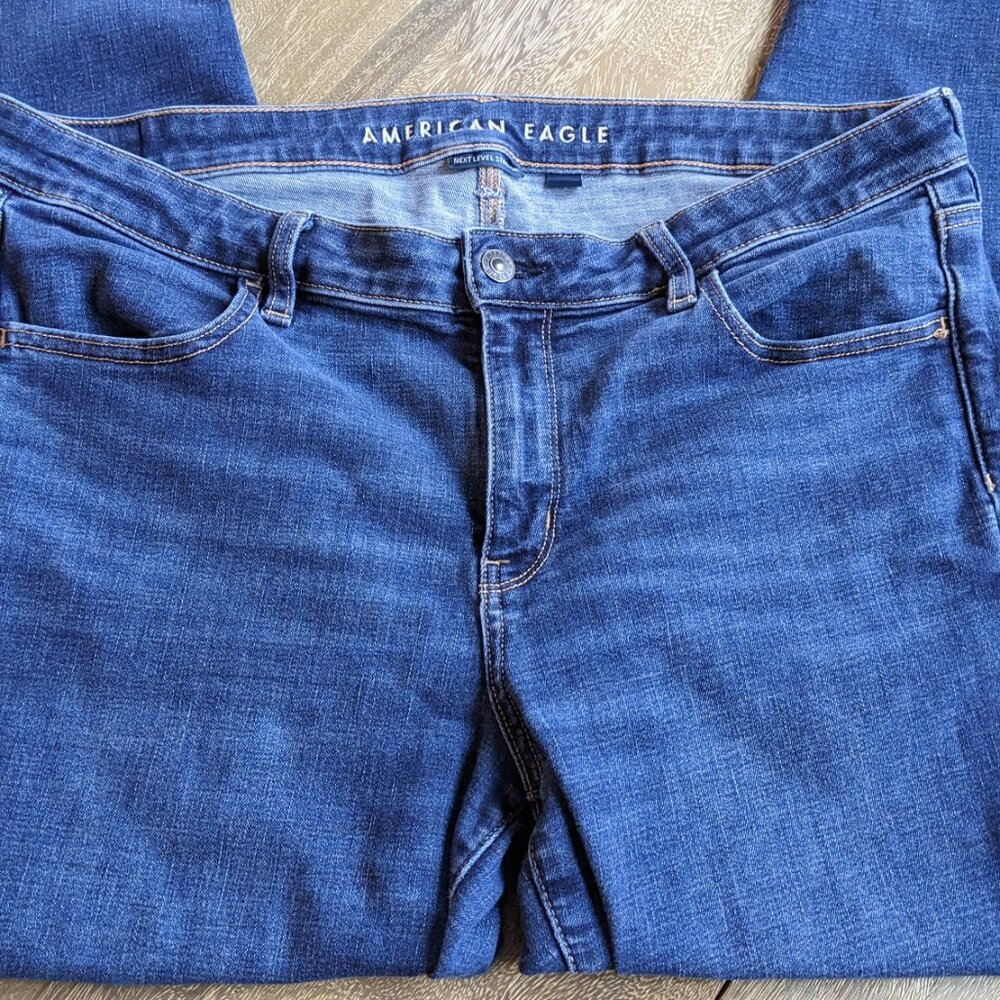 American Eagle Next Level Stretch Jeggings Medium Wash Jeans, Size 14